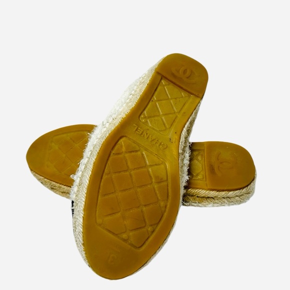 CHANEL TWEED CC ESPADRILLES - Picture 7 of 9